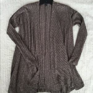 American Eagle // Ribbed Taupe Cardigan